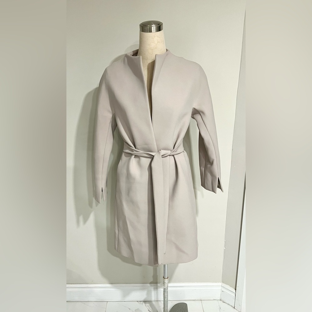 Reiss Full Length Sash Belted Coat in light taupe Women’s Size 4